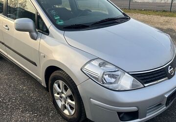 Nissan Tiida 155.000 km 3.200 &euro; Bergisch Gladbach bei Köln 51469