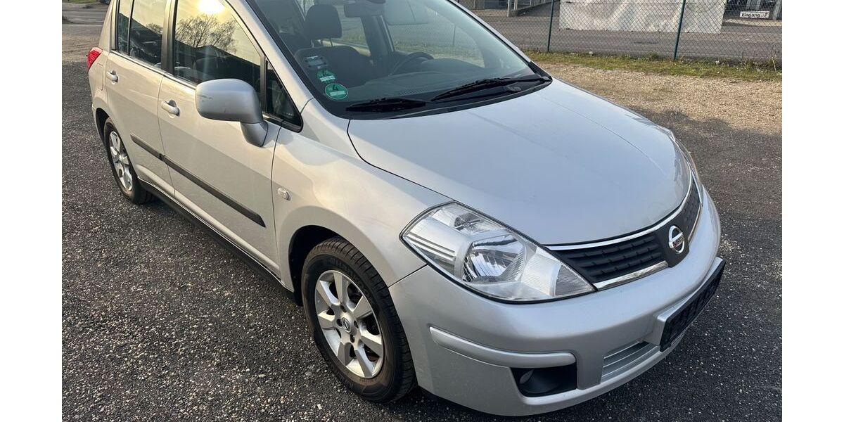 Nissan Tiida 155.000 km 3.200 &euro; Bergisch Gladbach bei Köln 51469