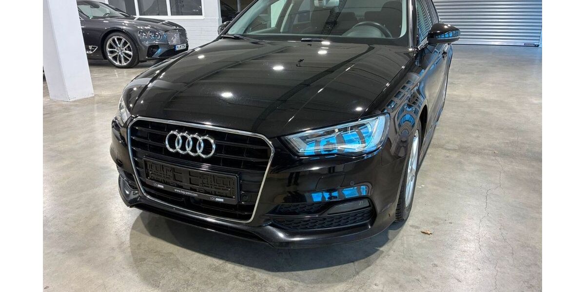 Audi A3 216.497 km 10.990 &euro; Willich 47877