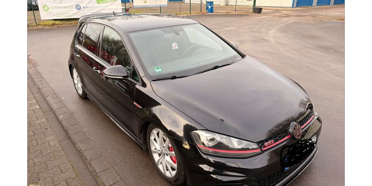 VW Golf 90.715 km 21.500 &euro; Bergheim 50126