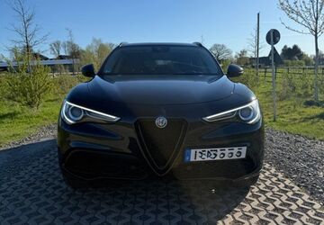 Alfa Romeo Stelvio 66.000 km 24.490 &euro; Köln 50769