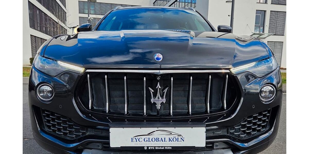 Maserati Levante 170.000 km 32.800 &euro; Köln (Ostheim) 51107