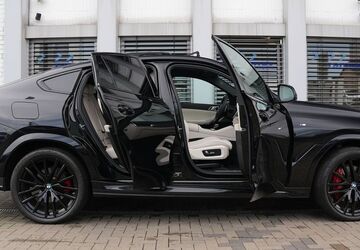 BMW X6 190.000 km 54.500 &euro; Hürth (bei Köln) 50354