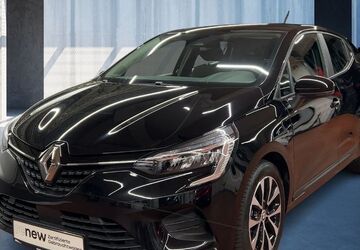 Renault Clio 30.081 km 14.230 &euro; Köln 50939