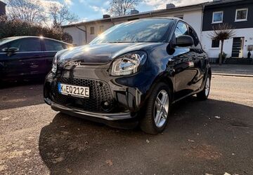 Smart ForFour 21.800 km 9.400 &euro; Köln 51145