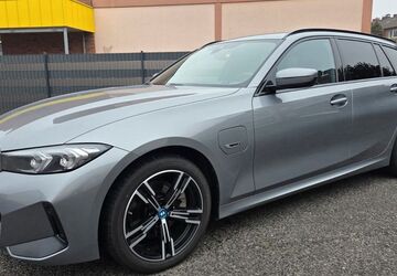 BMW 320 156.150 km 24.599 &euro; Neuss 41462