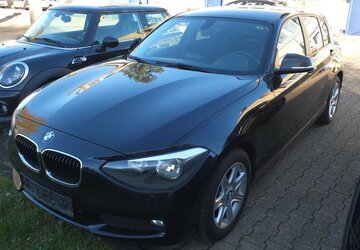 BMW 116i NAVIGATION PDC 17 Zoll LMF KLIMAANLAGE 118.985 km 9.798 &euro; Köln 50858