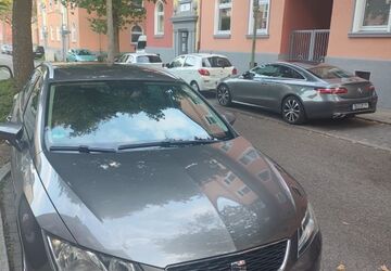 Seat Leon 147.000 km 9.900 &euro; Langenfeld 40764