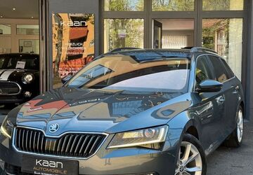 Skoda Superb 172.500 km 12.499 &euro; Köln 51107