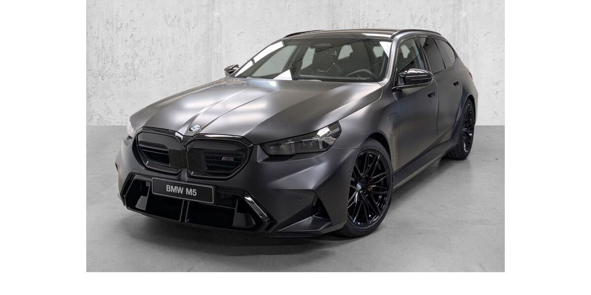 BMW M5 14.900 km 125.490 &euro; Düsseldorf 40595