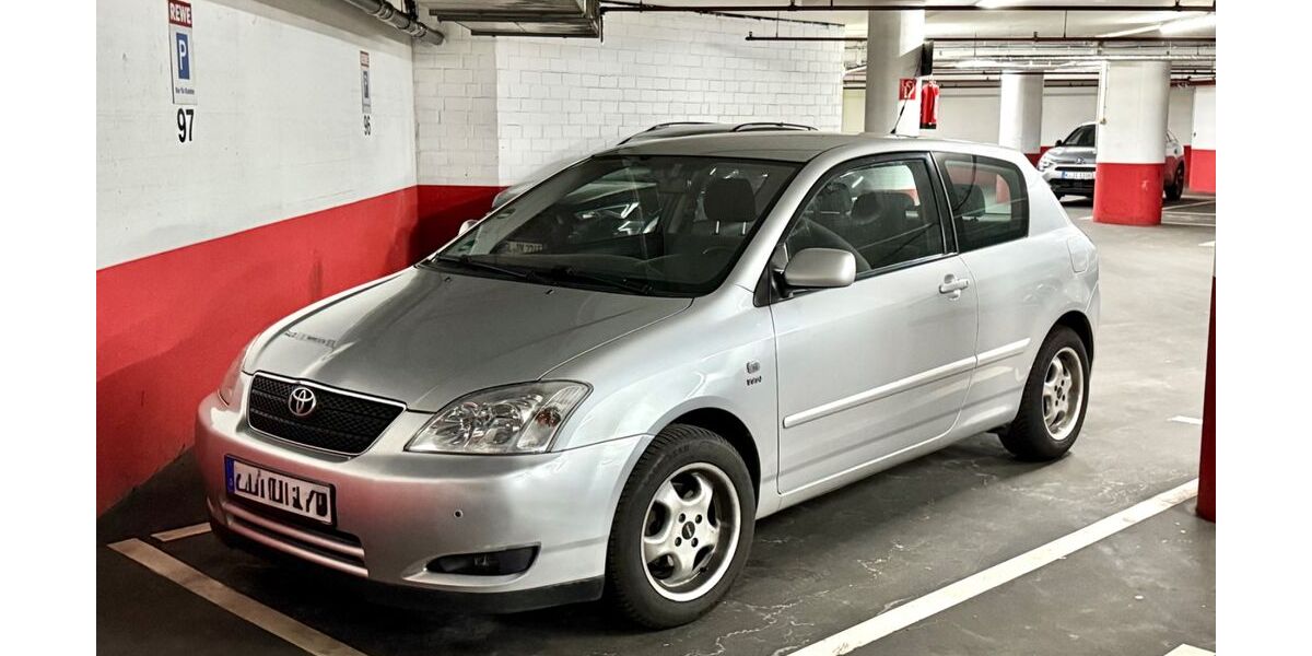 Toyota Corolla 128.000 km 4.499 &euro; Bergisch Gladbach 51469