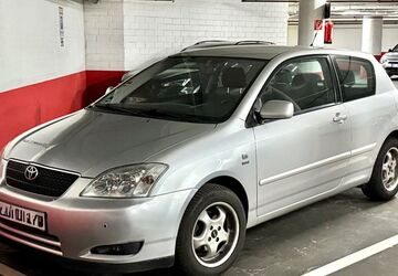 Toyota Corolla 128.000 km 4.699 &euro; Bergisch Gladbach 51469