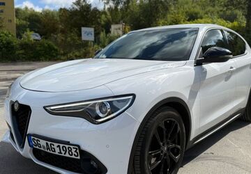 Alfa Romeo Stelvio 155.600 km 18.500 &euro; solingen 42719