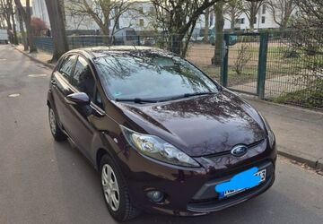 Ford Fiesta 98.000 km 4.200 &euro; Dormagen 41539