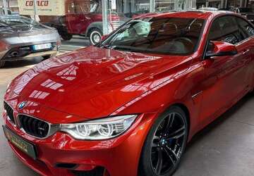 BMW M4 13.500 km 64.500 &euro; Düsseldorf 40591