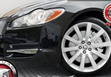 Jaguar XF 158.211 km 9.490 &euro; Düsseldorf 40625