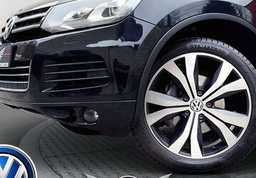 VW Touareg 122.971 km 17.990 &euro; Düsseldorf 40625