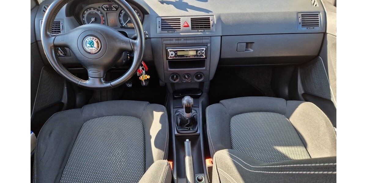 Skoda Fabia 389.000 km 1.400 &euro; Dormagen 41539