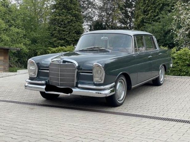 Mercedes-Benz 220 57.000 km 20.000 &euro; Köln 51061