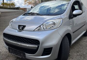 Peugeot 107 74.000 km 2.900 &euro; Erkrath 40699