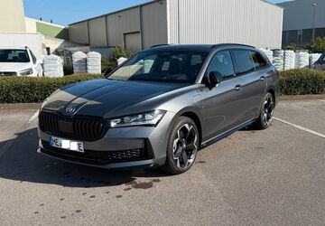 Skoda Superb 4.800 km 46.990 &euro; Langenfeld 40764