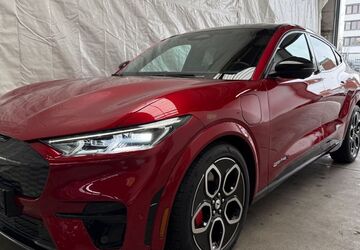 Ford Mustang Mach-E 26.000 km 37.000 &euro; Düsseldorf 40589