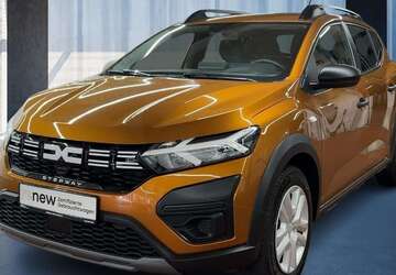 Dacia Sandero 29.558 km 15.120 &euro; Köln 50939