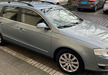 VW Passat 278.000 km 2.950 &euro; Köln 50968