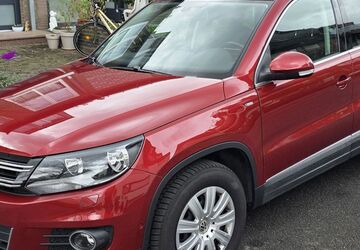VW Tiguan 48.500 km 13.900 &euro; Köln 50769