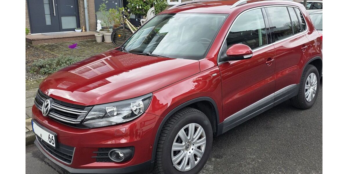 VW Tiguan 48.500 km 13.900 &euro; Köln 50769
