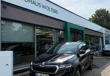 Skoda Karoq 8.000 km 34.700 &euro; Neuss 41462
