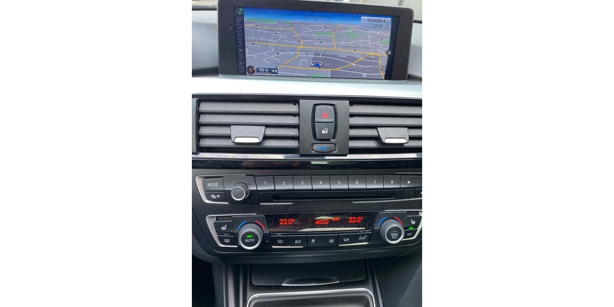 BMW 335d xDrive/M-PAKET.STOP&GO.HEAD-UP.PANORAMA.T 216.000 km 11.500 &euro; Hilden 40721