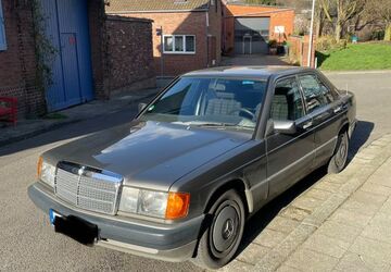 Mercedes-Benz 190 273.000 km 4.000 &euro; Grevenbroich 41517