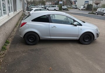 Opel Corsa D 155.238 km 4.499 &euro; Willich 47877