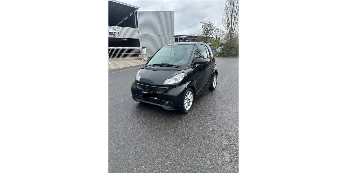 Smart ForTwo 81.000 km 6.490 &euro; Köln 51109