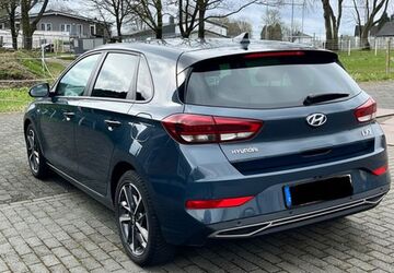 Hyundai i30 38.782 km 20.490 &euro; Köln 50676