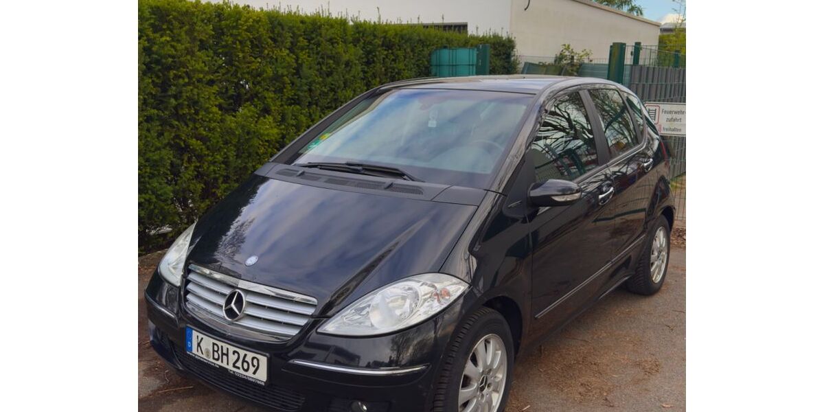 Mercedes-Benz A 150 149.000 km 2.700 &euro; Köln 50858