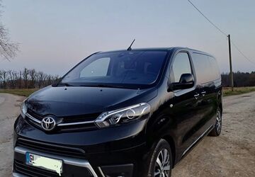 Toyota Proace (Verso) 95.000 km 34.000 &euro; Wermelskirchen 42929