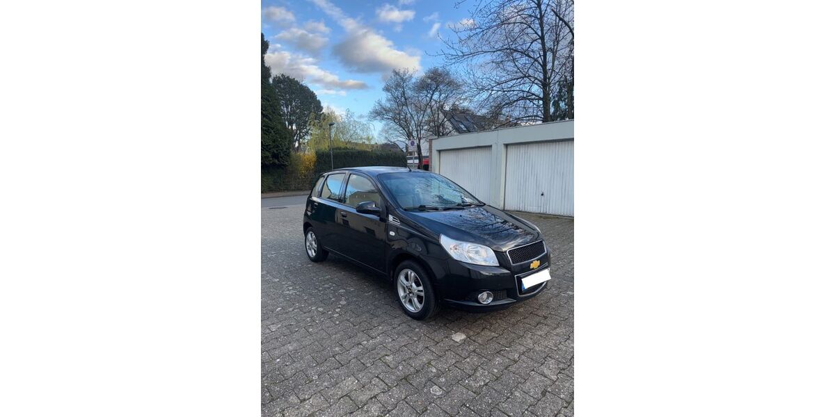 Chevrolet Aveo 122.186 km 2.100 &euro; Düsseldorf 40597