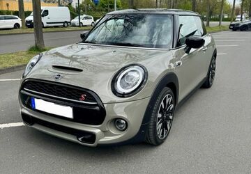 Mini Cooper S 21.685 km 25.549 &euro; Düsseldorf 40239